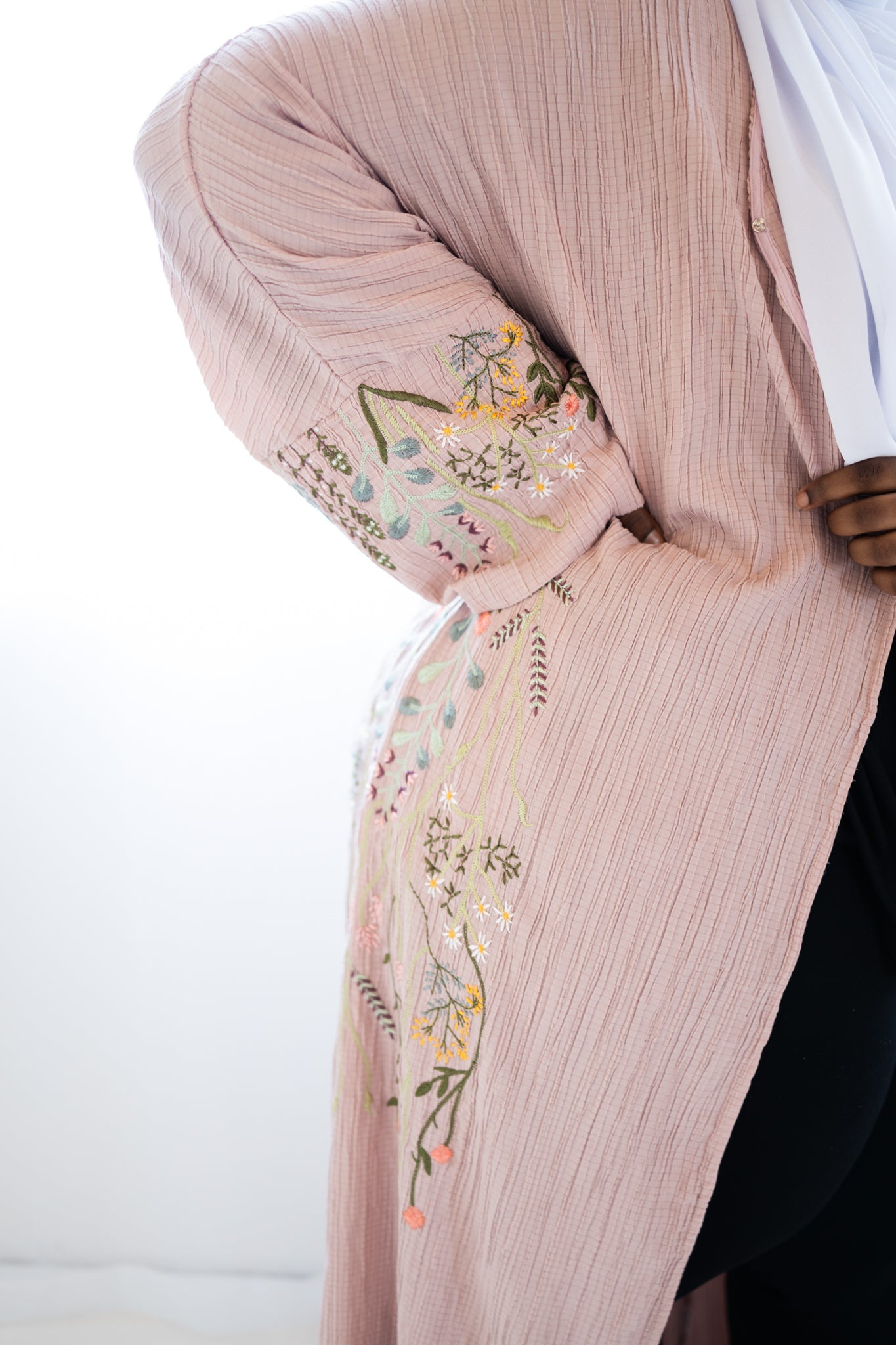 Dusty Pink Floral Embroidered Abaya