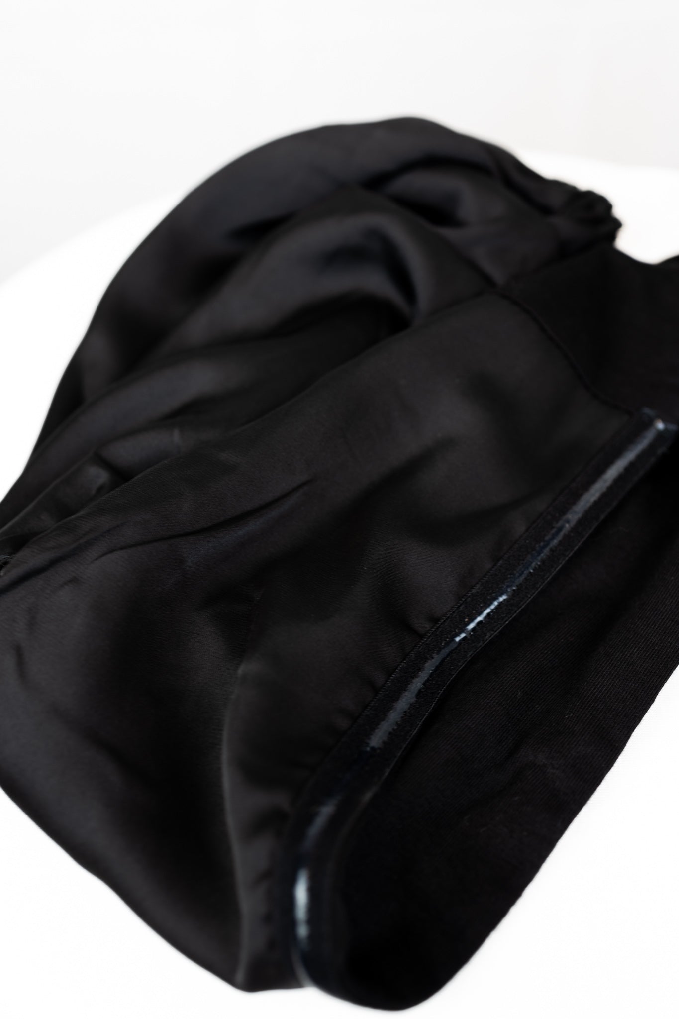 Satin Lined Under Cap - Black