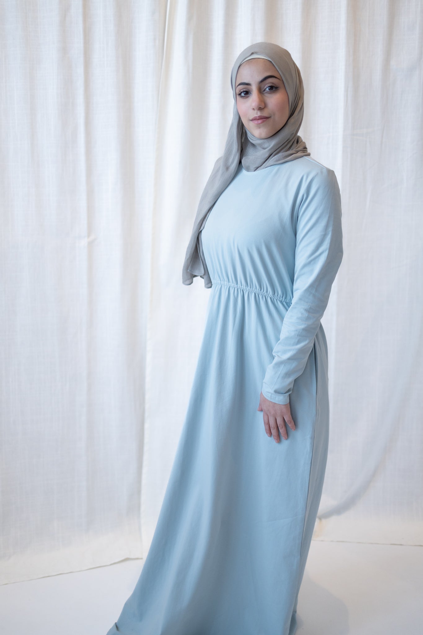 Basic Long Sleeve Maxi Dress - Mint Blue