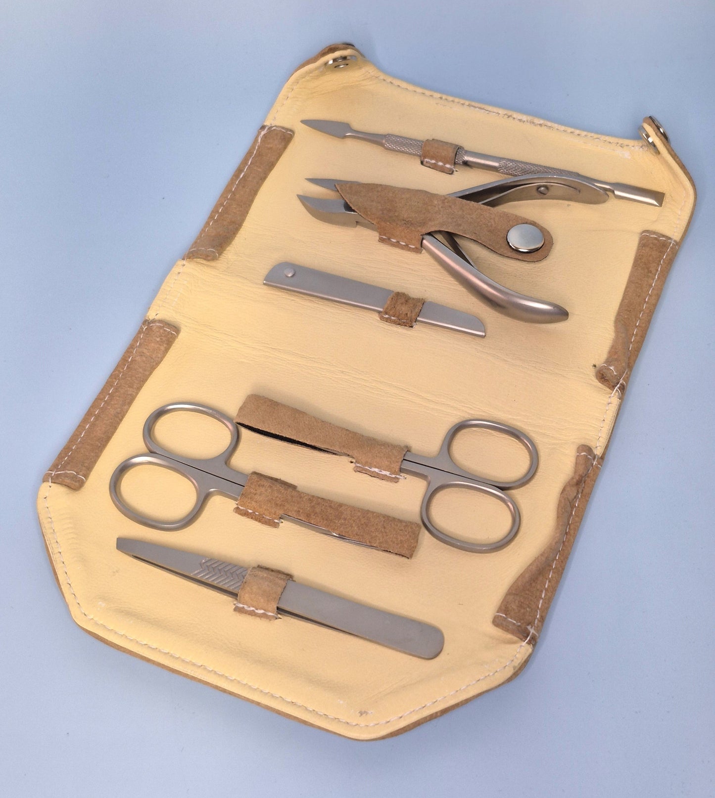 Men's Grooming & Personal Care Kit