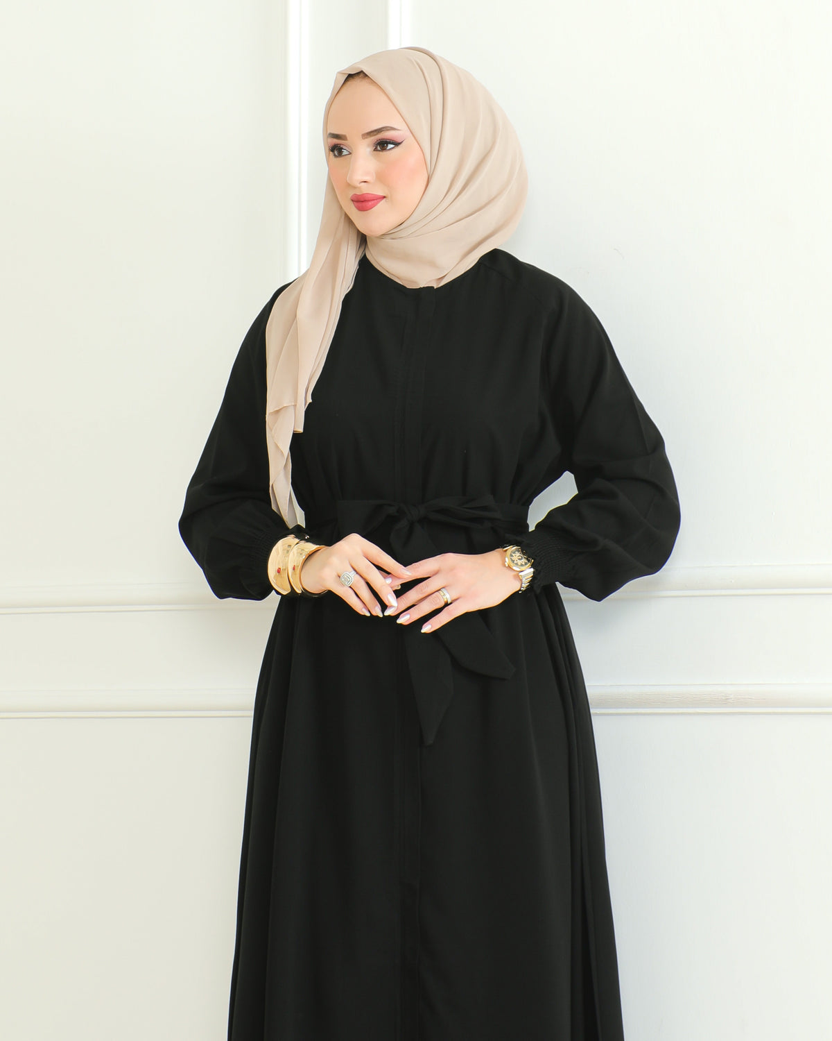 Black Belted Abaya with Elasticated Cuffs & Front Zipper – Turkish Modest Maxi Dress