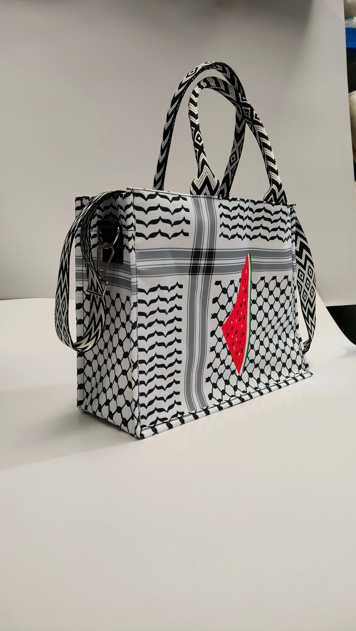 Kuffiye Tote bag