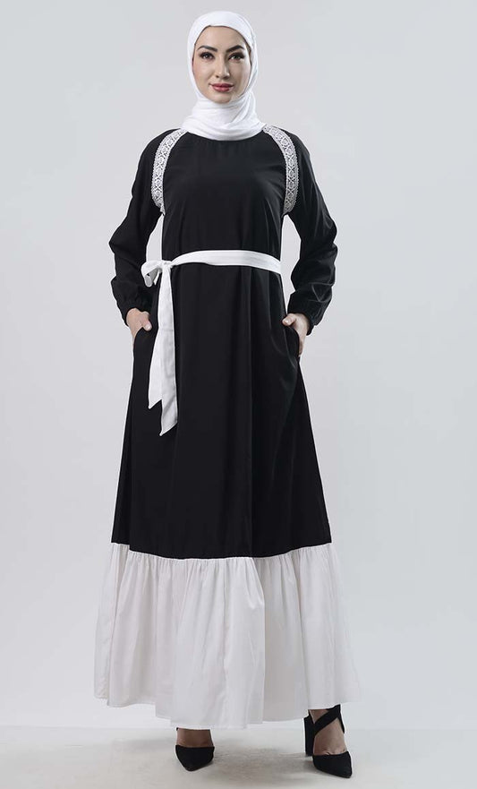 Lace Detailed Abaya With Pockets