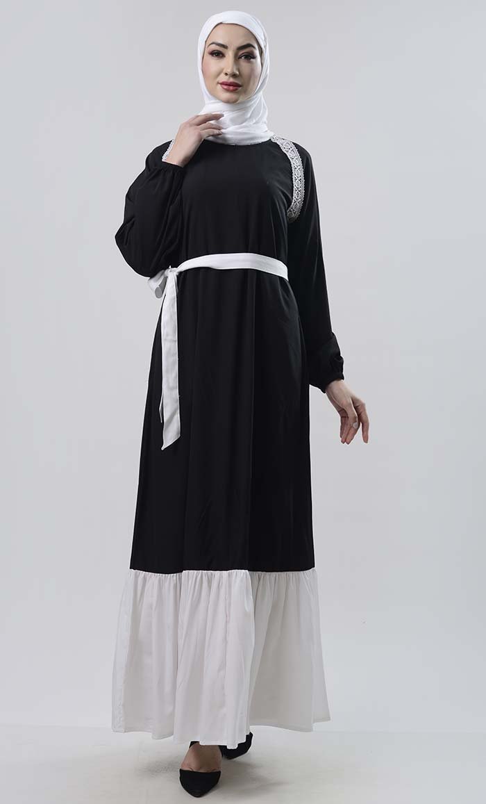 Lace Detailed Abaya With Pockets