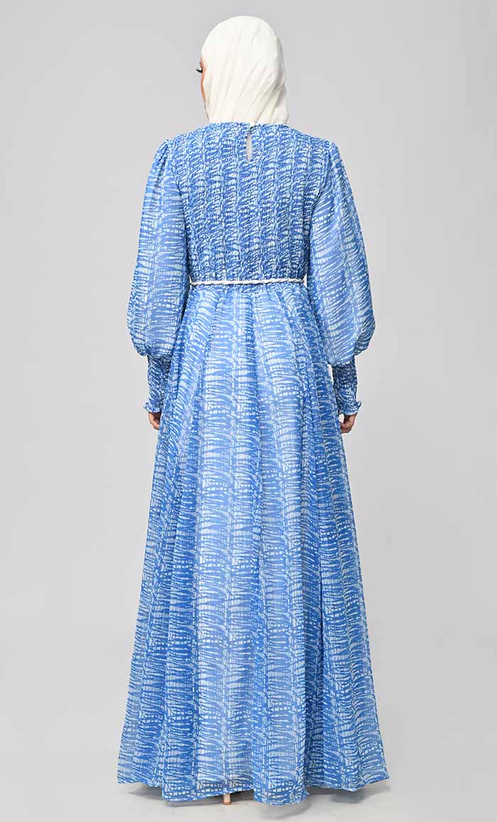 Majestic Fusion: Islamic Printed Bisht Abaya With Inner